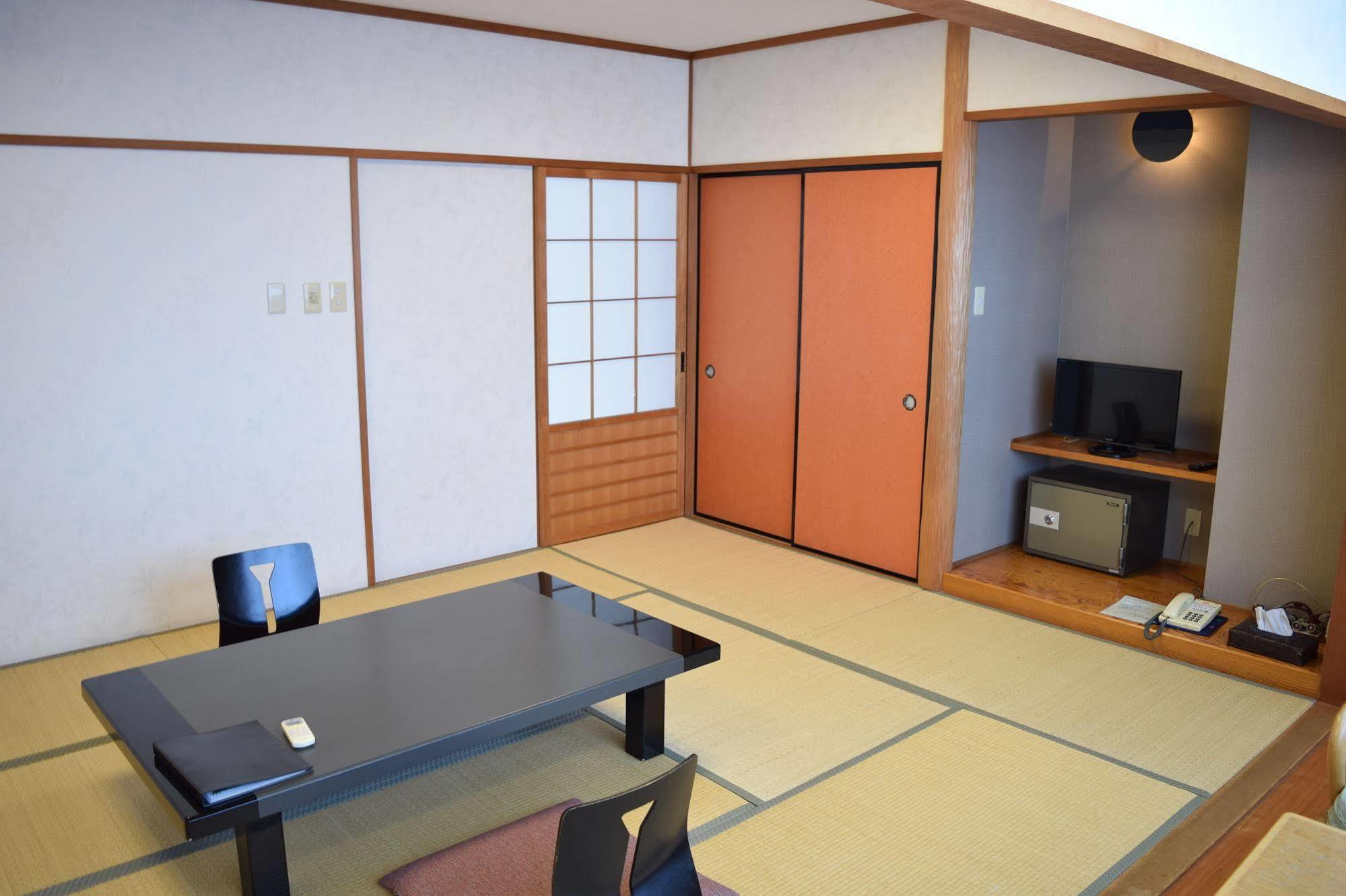 Ryokan Fukuzen Shibukawa Exteriör bild